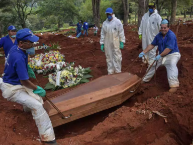 Pesquisadores apresentam estratégia para conter pandemia da Covid-19 e reduzir mortes