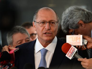 Ministério Público Eleitoral de SP apresenta denúncia contra Geraldo Alckmin