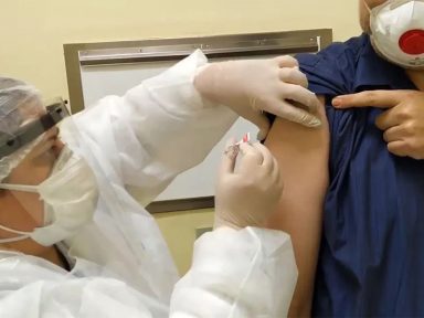 UFMG e Butantan iniciam testes de vacina chinesa contra Covid-19 em Minas