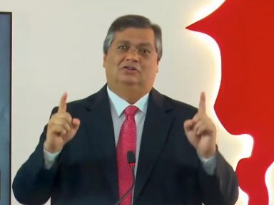 “Não tenho tempo para molecagens e nem para um desocupado como Bolsonaro”, diz Flávio Dino