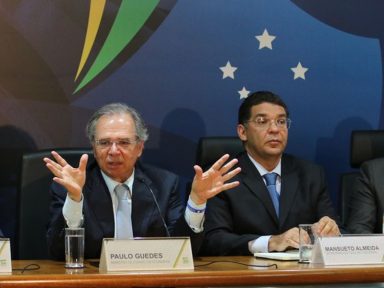 Mansueto vira sócio de banco fundado por Guedes