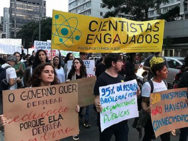 Plano Meirelles que retira recursos das universidades paulistas e Fapesp é um erro, dizem Cientistas Engajados