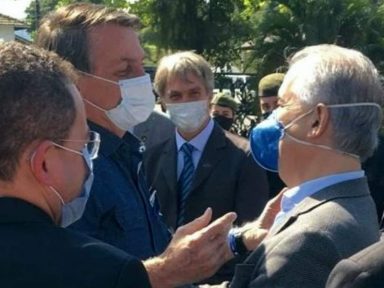 Bolsonaro sinaliza apoio a Márcio França, Crivella e Bruno Engler, diz jornal