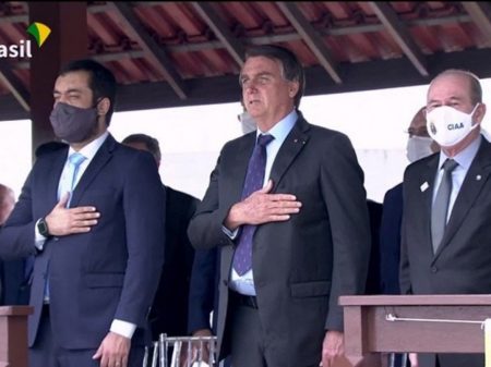 Bolsonaro é chamado de “traidor” por militares indignados com reforma da Previdência