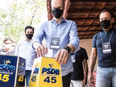 Convenção do PSDB ratifica Bruno Covas, que terá Ricardo Nunes (MDB) na vice