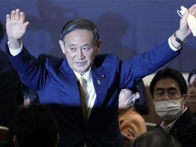 Yoshihide Suga desponta como novo premiê do Japão após queda de 7,9% no PIB