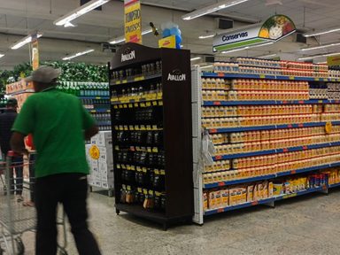 Venda nos supermercados fica estagnada em julho