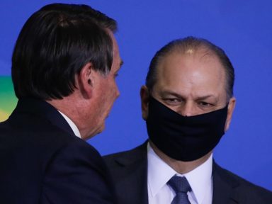 Líder do governo Bolsonaro é investigado por propinas no setor elétrico