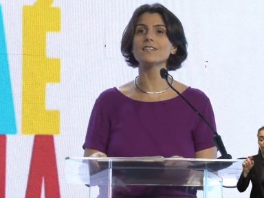 Manuela é confirmada em convenção: “derrotaremos o autoritarismo de Bolsonaro”