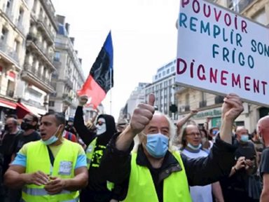 Coletes Amarelos voltam a tomar as ruas de Paris contra o arrocho de Macron