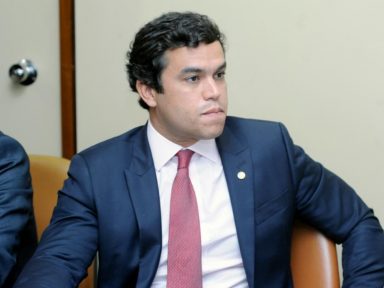 Para deputado do PSDB, isenção de igrejas não pode ser feita com “jabuti ou remendo”