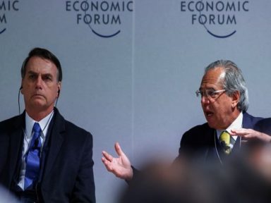Com Bolsonaro, capital estrangeiro bate asas