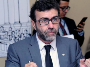 Freixo chama aliança de Bolsonaro e Castro de “sociedade miliciana”