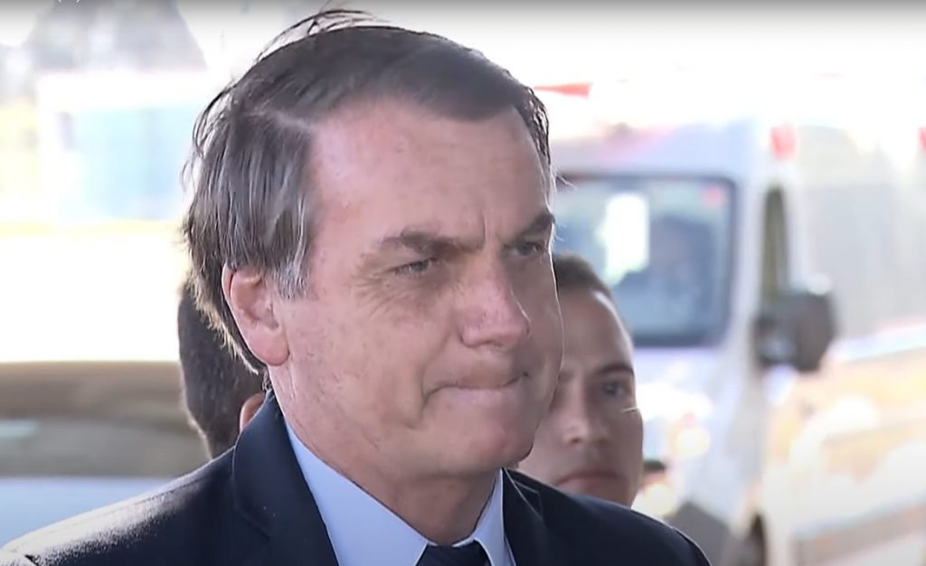 Amapá saúda Bolsonaro: "genocida", "racista", "seu ...