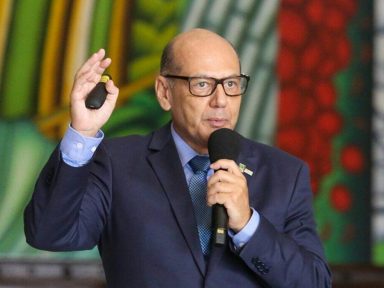 Responsável pela CoronaVac no Brasil, Dimas Covas deixa direção do Instituto Butantan