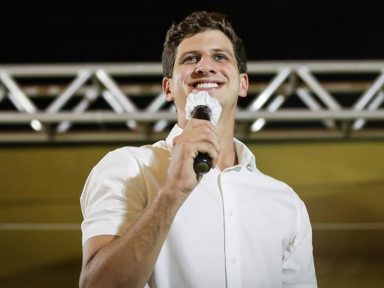 João Campos ultrapassa Marília e está 43% a 41% no Recife, diz Ibope