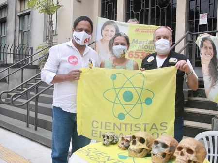 Orlando debate com cientistas a criação do Museu de História Natural de São Paulo