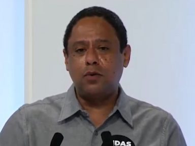 Orlando denuncia ofensas racistas na Delegacia de Polícia