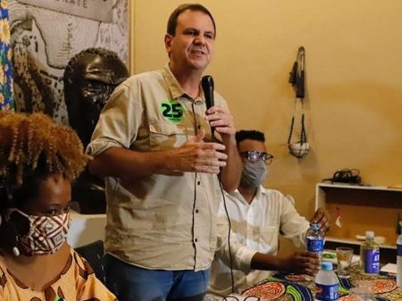 PT do Rio decide apoiar Paes: “derrotar Crivella e Bolsonaro é decisivo”