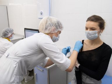 Em Moscou já foram vacinados 150 mil