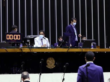 Deputados aprovam proposta que ratifica a Convenção Interamericana contra o Racismo
