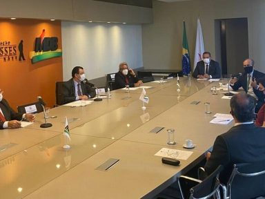 MDB decide ter candidato próprio à presidência do Senado