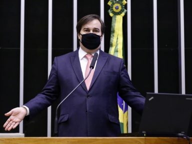 “Bolsonaro é mentiroso”, afirma Rodrigo Maia