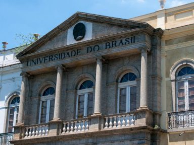 MEC recua depois de reitores rejeitarem reabertura irresponsável das universidades federais