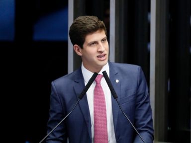 Só com ampla unidade derrotaremos Bolsonaro em 2022, diz João Campos