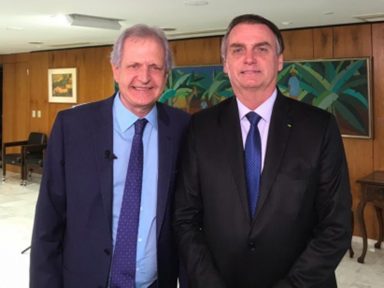 Jornalistas da Record rejeitam Augusto Nunes e ameaçam se demitir