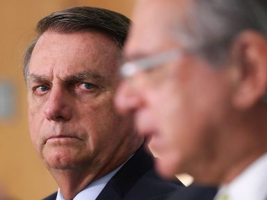 Bolsonaro e a vacina: mentiras, desrespeito ao Brasil e falta de pudor