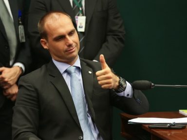TJ-SP condena Eduardo Bolsonaro a indenizar jornalista por danos morais