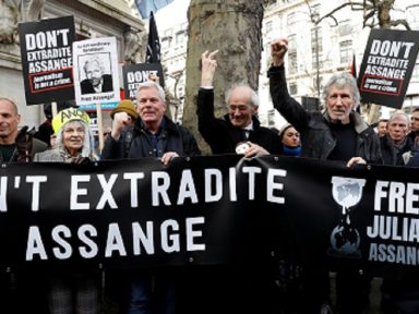 WikiLeaks requer a EUA que retire pedido de extradição de Assange