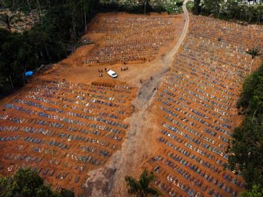 Com hospitais lotados por Covid-19, Manaus decreta estado de emergência