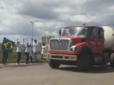 Caminhões com oxigênio da Venezuela chegam hoje a Manaus