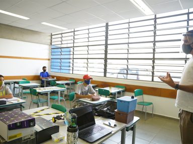 TJ derruba liminar e mantém retorno às aulas presenciais em São Paulo