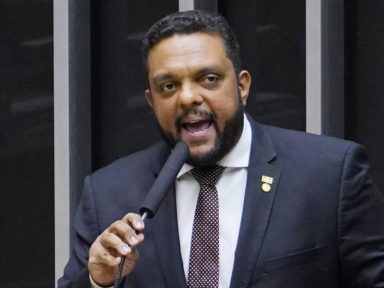 Deputado bolsonarista é condenado por ofensas a Alexandre de Moraes