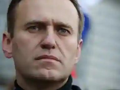 Anistia Internacional retira do neonazi Navalny indevido rótulo de ‘prisioneiro de consciência’