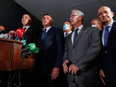 MP tira  Eletrobrás do controle público