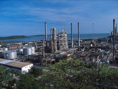 Aepet: preços beneficiam refinarias dos EUA