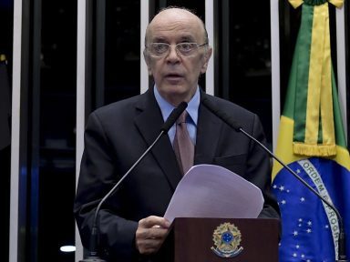 “Autonomia do BC é perversa e deve ser rejeitada”, defende senador José Serra