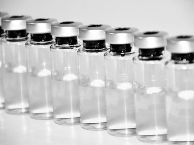 Fiocruz ainda não assinou acordo de transferência de tecnologia para produzir vacina AstraZeneca
