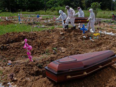 No dia mais letal da pandemia até agora, Brasil registra 3.251 novas mortes