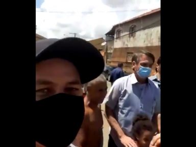 Bolsonaro sabota governador do DF e sai às ruas contra medidas de prevenção