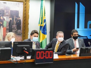 Conselho de Ética continua processo contra bolsonarista Daniel Silveira por gravação ilegal