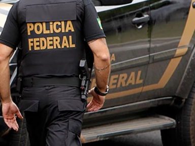 Bolsonaro usa a PF para tentar intimidar críticos e Associação dos Delegados repudia