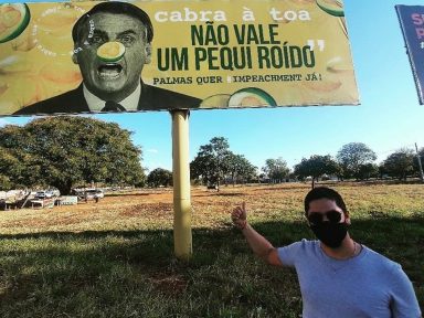Bolsonaro persegue sociólogo por causa de “um pequi roído”