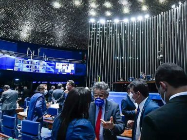 Senadores e movimentos sociais aumentam cobrança por CPI da Pandemia