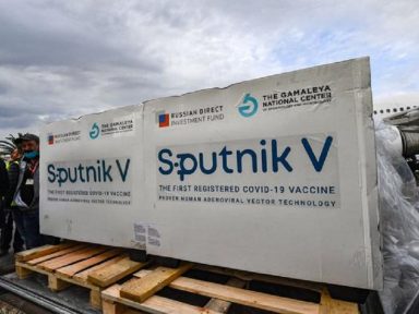 Fábrica indiana produzirá 200 milhões de doses da vacina russa Sputnik V
