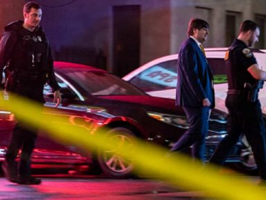 “Parem o ódio”: seis asiáticas são mortas em tiroteios em série em Atlanta